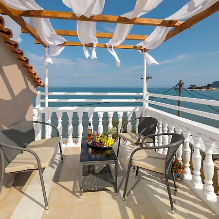 Mare Blu Studios & Suites Laganas Exterior photo