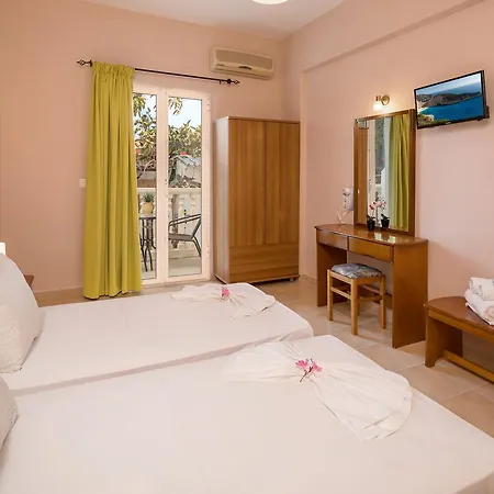 Mare Blu Studios & Suites Laganas Exterior photo